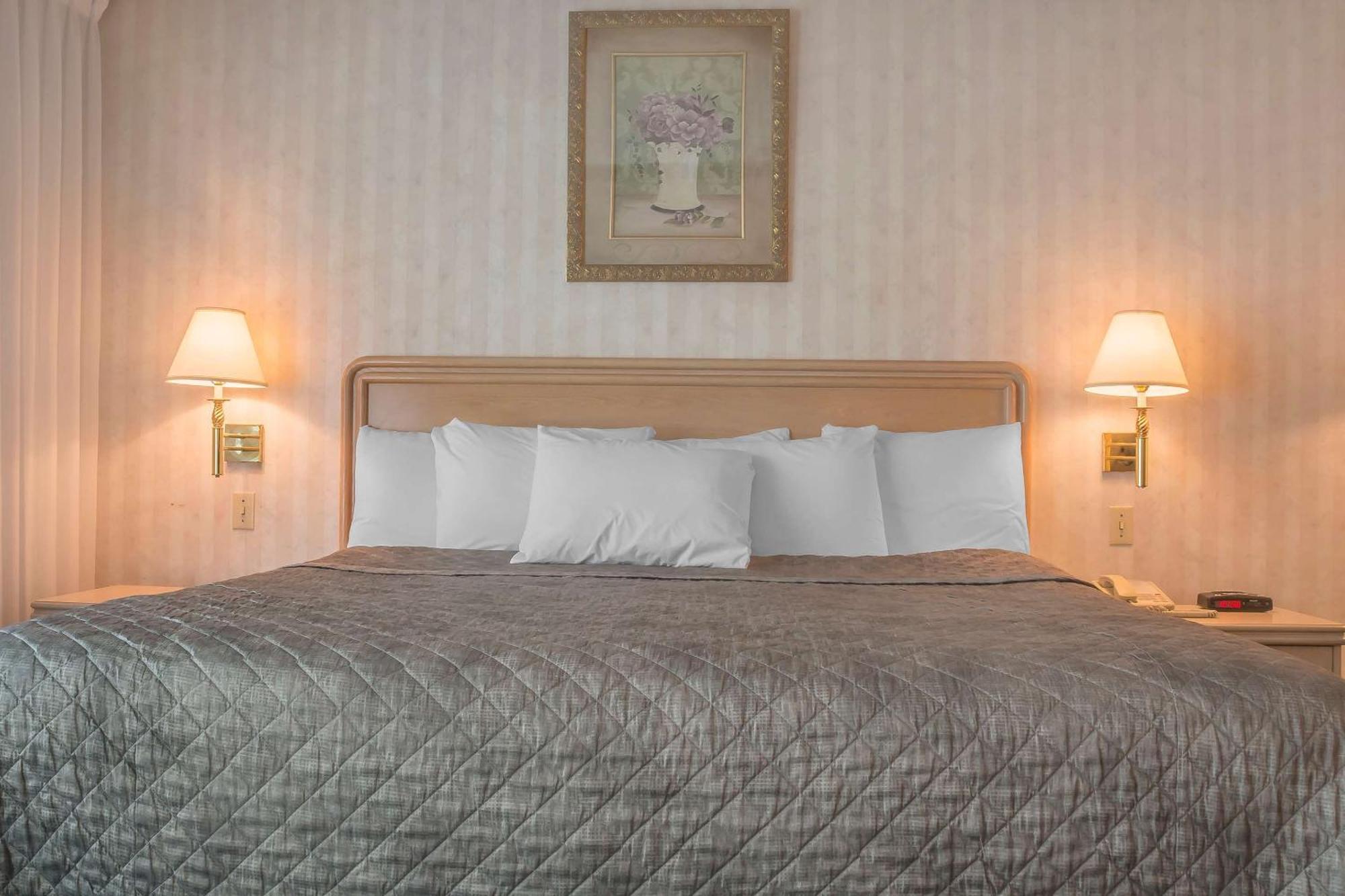 Rodeway Inn Fallsview Niagara Falls Eksteriør bilde